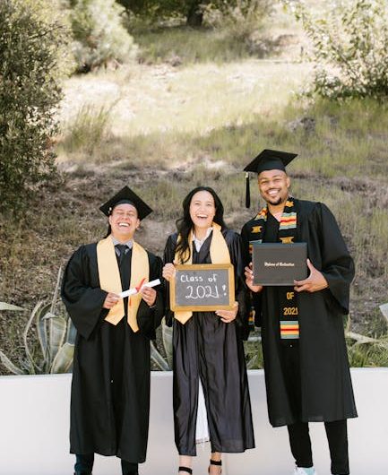 Купить диплом в Москве быстро и удобно