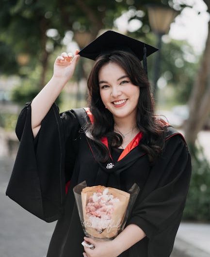 Купить диплом вуза в Москве быстро и безопасно